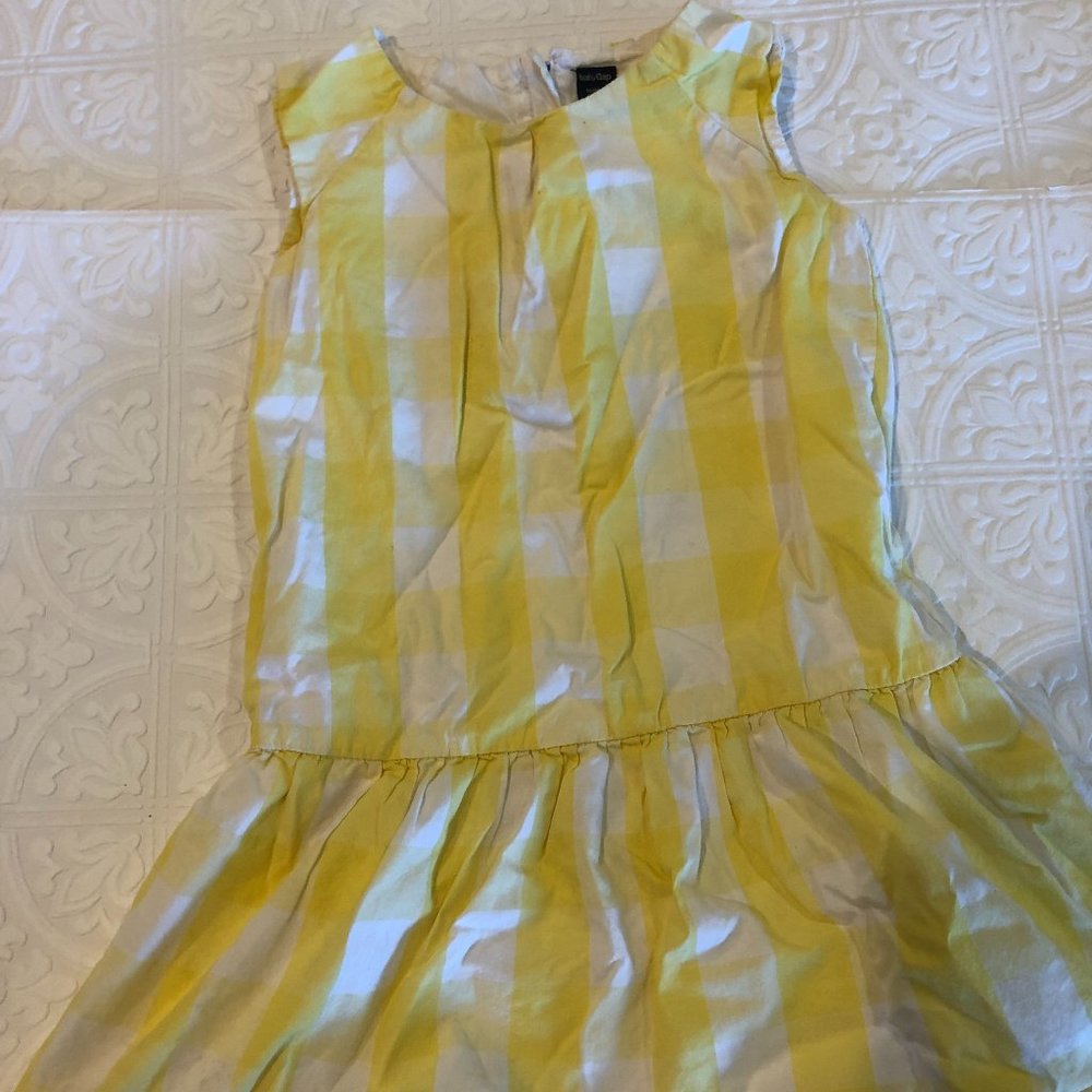 Baby Gap Child's Dress in yellow/white stripes in size 4T